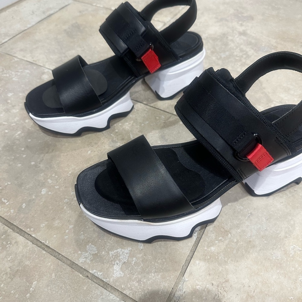 Sorel Black and Red Women's Sandals - Picture 2 of 10